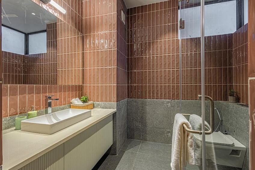 Luxury 3bhk Oxel